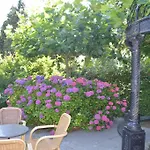 Garni Arrisja Hotel