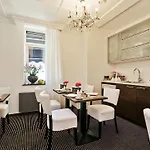 Garni Arrisja Hotel