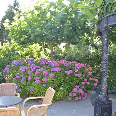 Garni Arrisja Hotel
