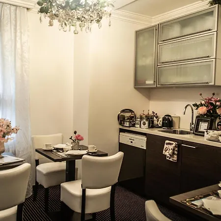 Szálloda Garni Arrisja