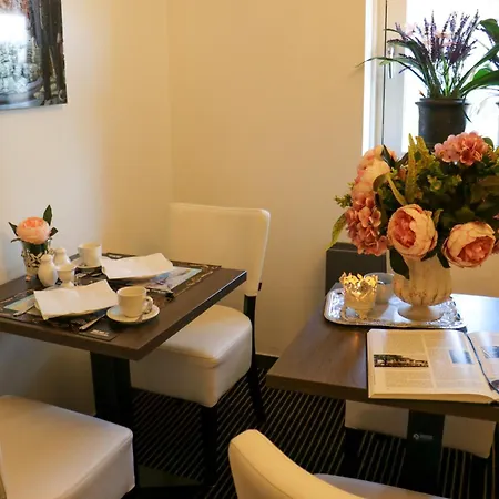 Hotel Garni Arrisja 3*