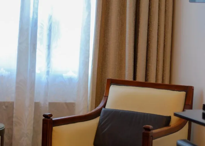 Garni Arrisja Hotel 3*