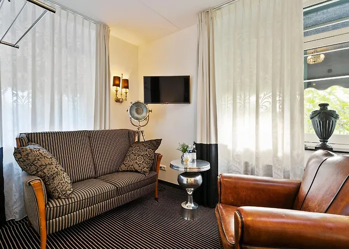 Garni Arrisja Hotel 3*