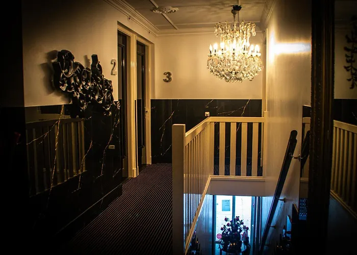 Garni Arrisja Hotel 3*